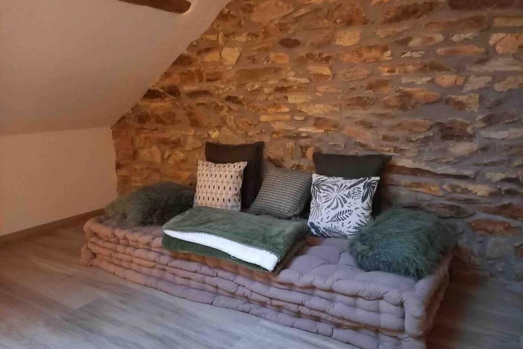 Apartamento Le Grenier De Charlotte Libin Exterior foto