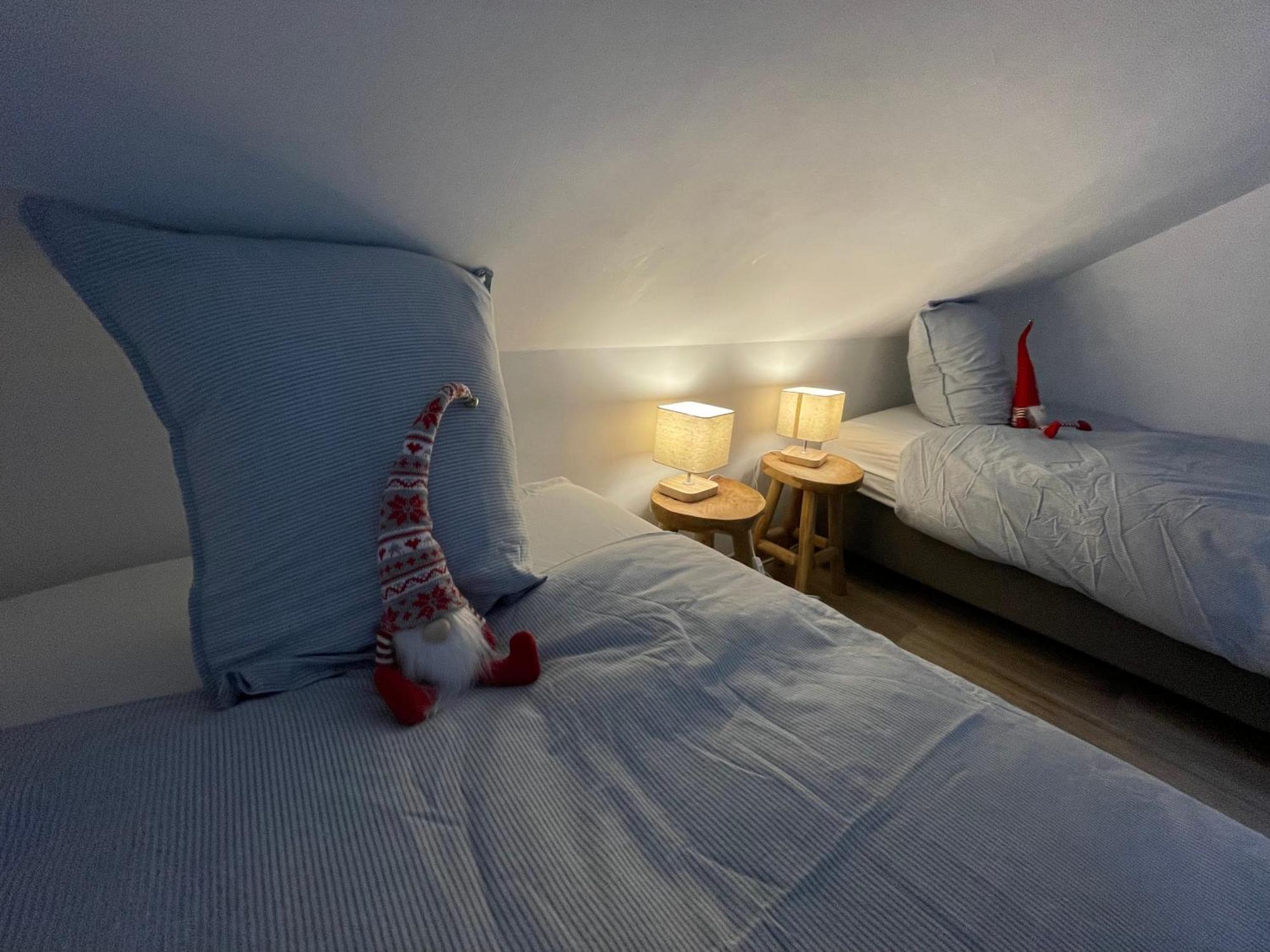 Apartamento Le Grenier De Charlotte Libin Exterior foto